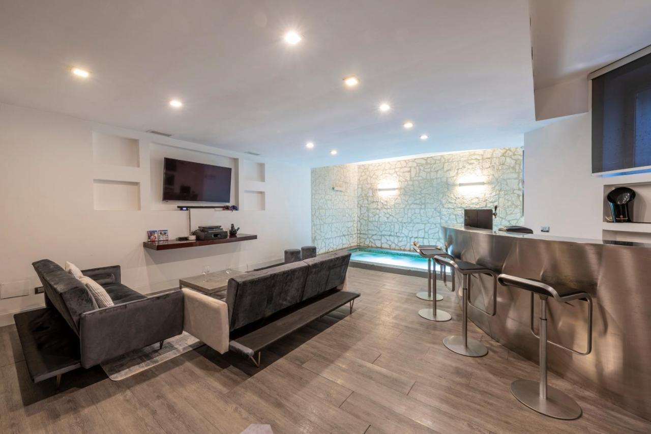 Design Apartment With Private Pool Exclusive Use - Stelvio 21 밀라노 외부 사진